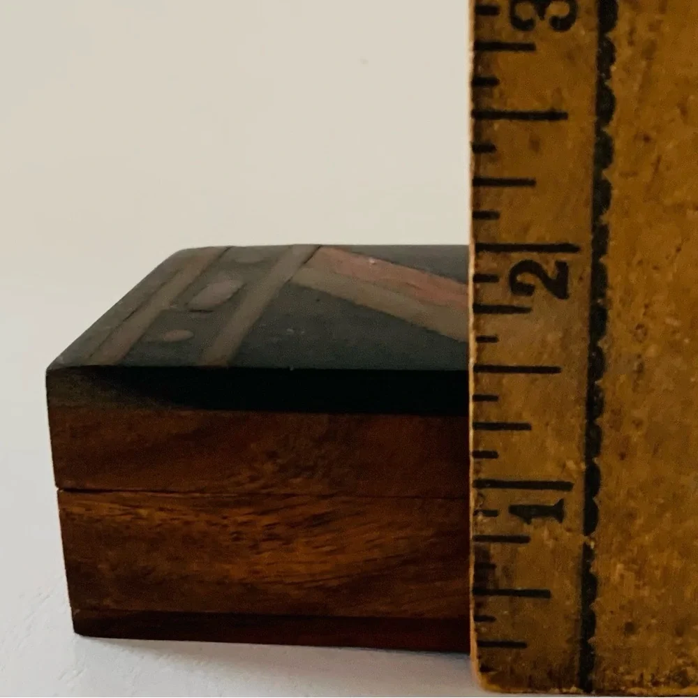 Wooden box